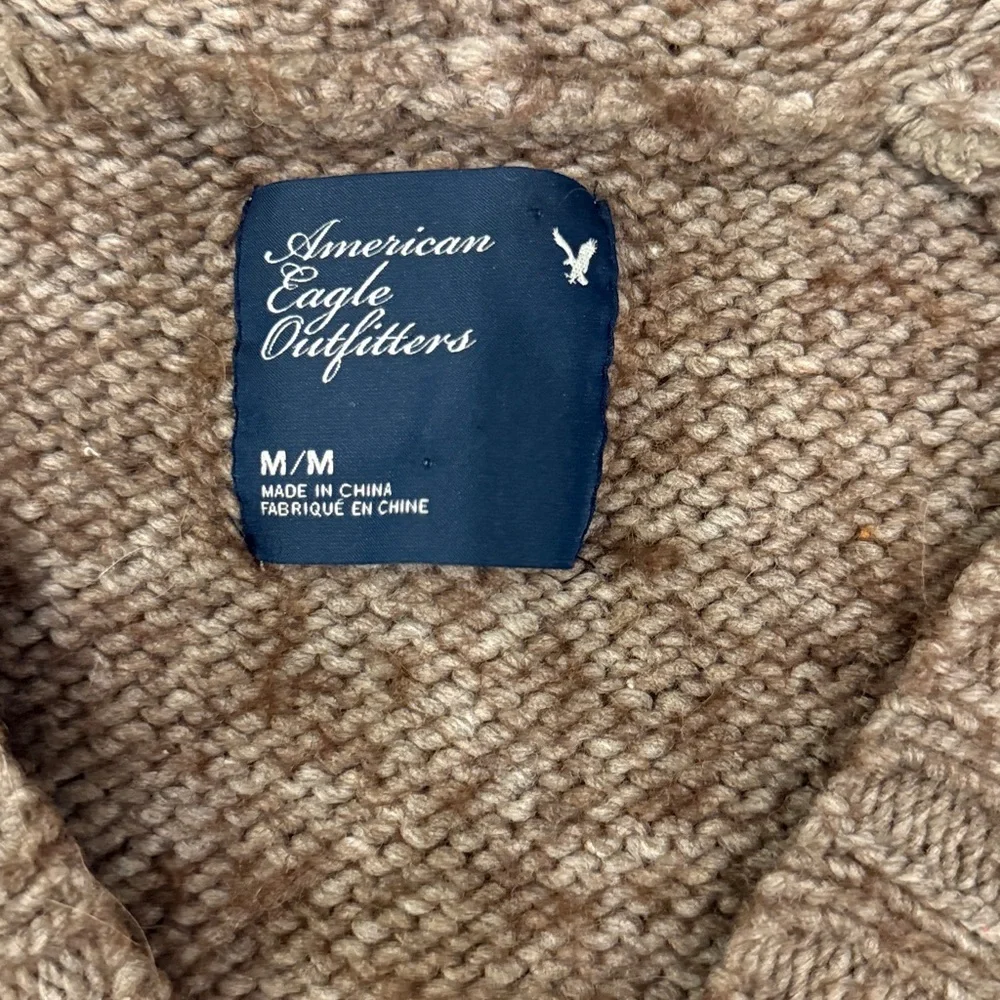 American Eagle Outfitters hooded sweater - Picture 5 of 6